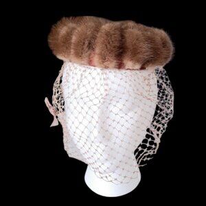 Mid-Century Vintage Beresford Netted Pillbox Hat Beige/Brown Mink
